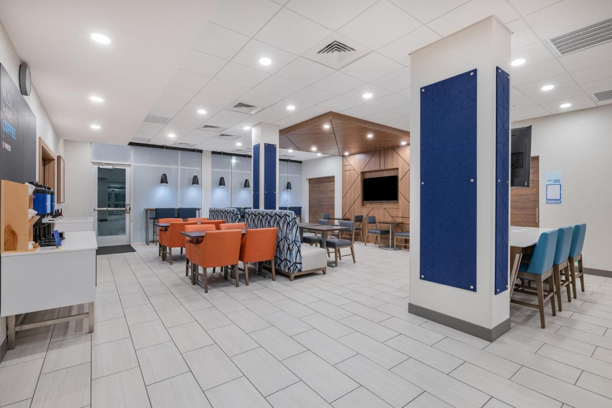 Holiday Inn Express & Suites - Nephi By Ihg Exterior photo